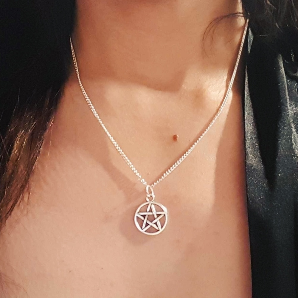 Silver Tone Pentacle Pendant Necklace